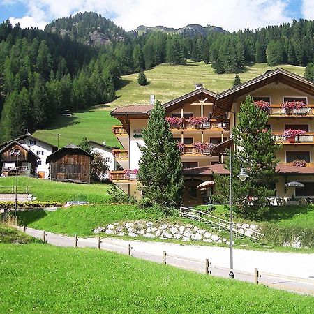 Hotel Dolomites Inn Канацеи Экстерьер фото
