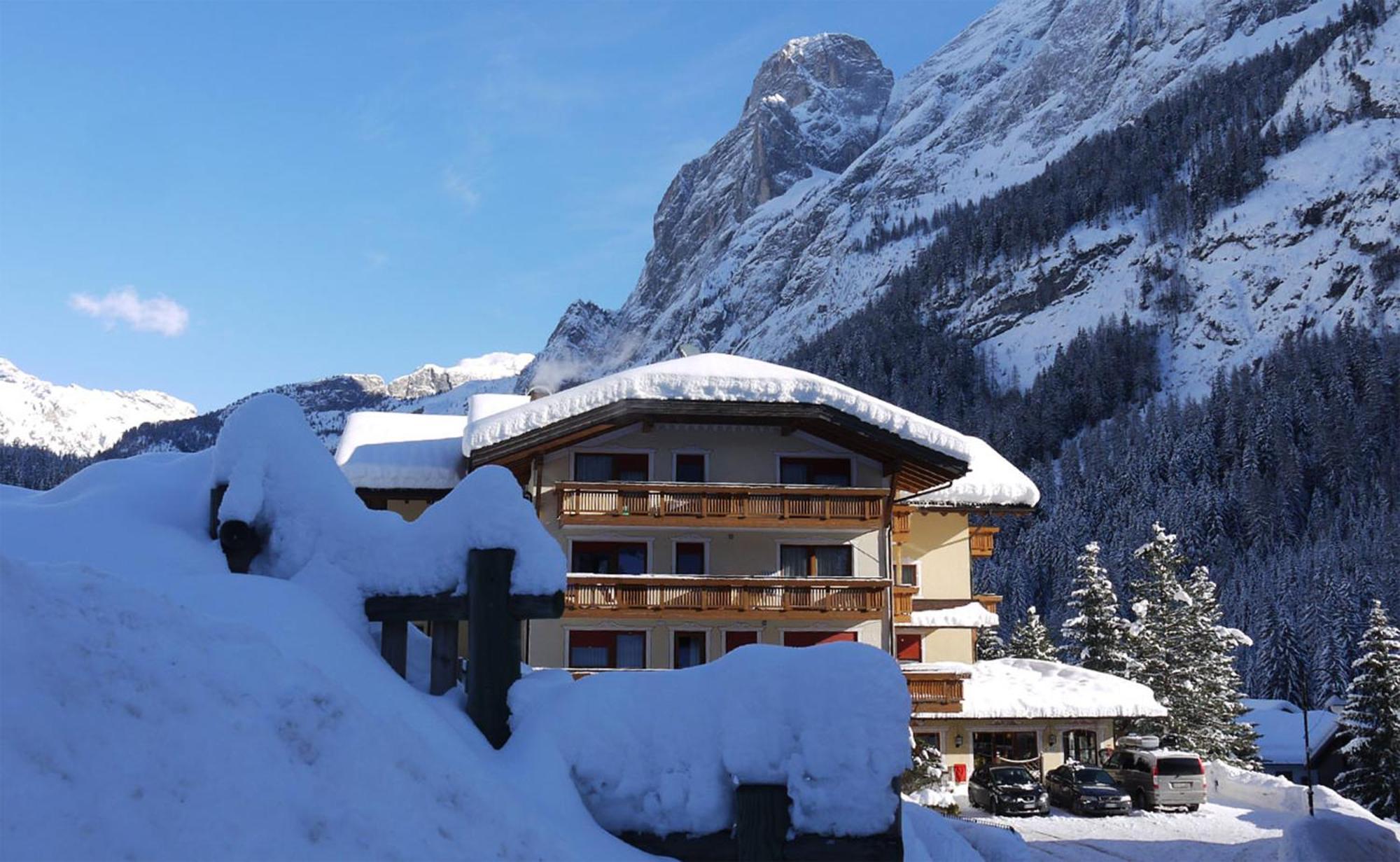 Hotel Dolomites Inn Канацеи Экстерьер фото