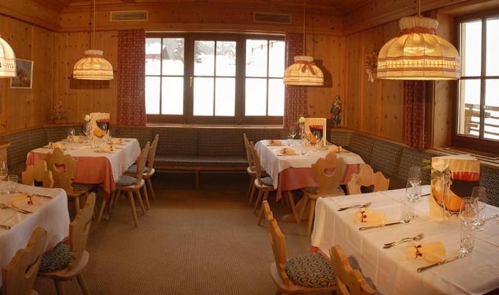 Hotel Dolomites Inn Канацеи Экстерьер фото