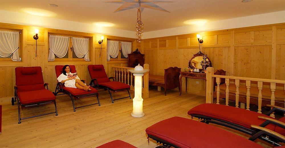 Hotel Dolomites Inn Канацеи Экстерьер фото