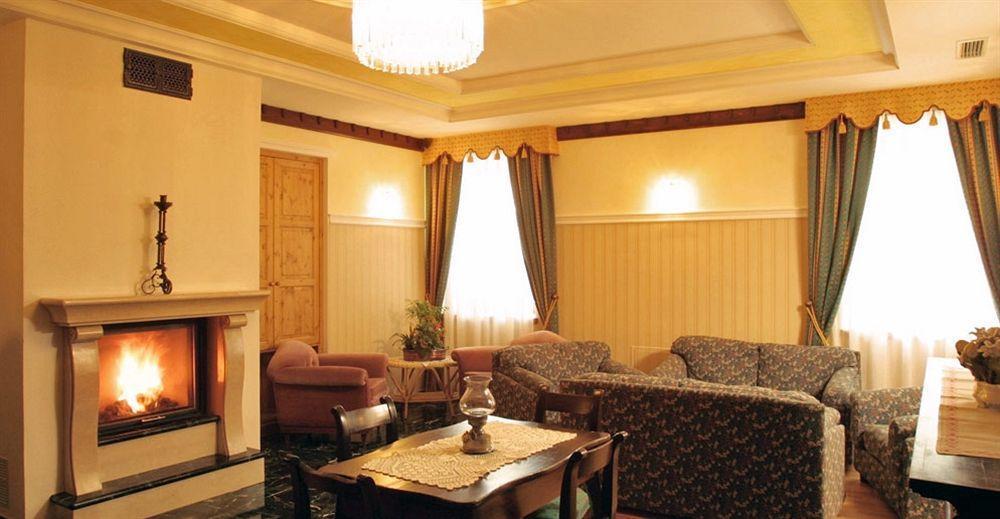 Hotel Dolomites Inn Канацеи Экстерьер фото