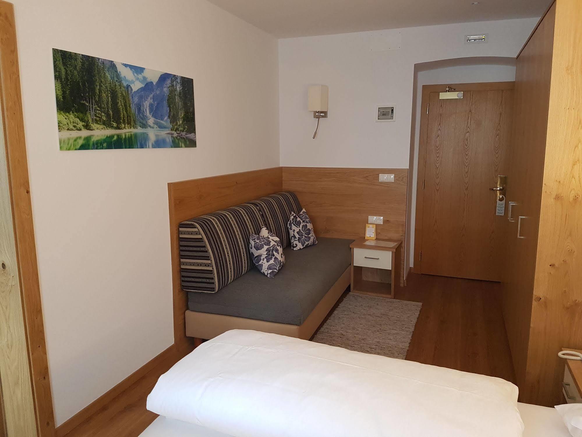 Hotel Dolomites Inn Канацеи Экстерьер фото