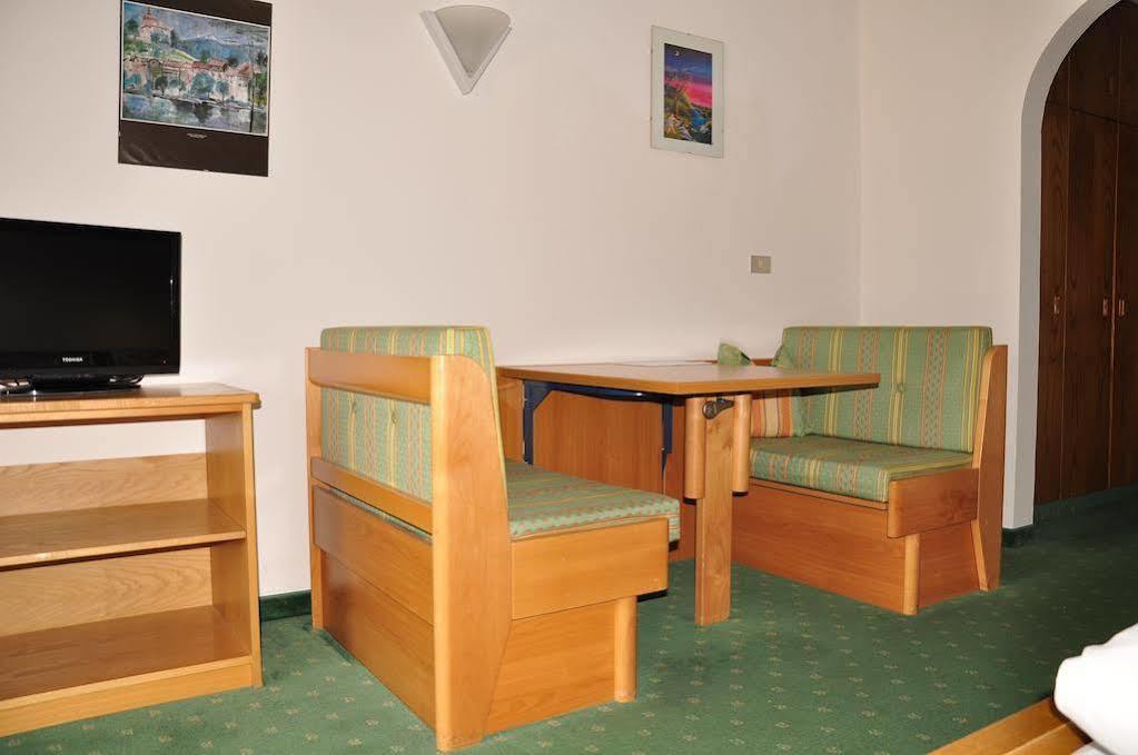Hotel Dolomites Inn Канацеи Экстерьер фото